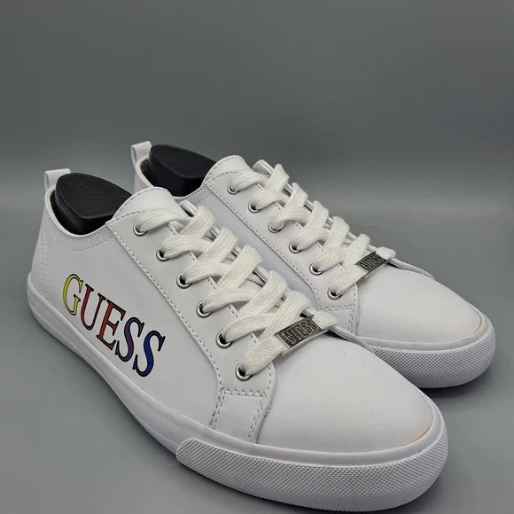 WG Guess スパイクシューズ ホワイト/ブラック $_12.JPG?set_id=880000500F